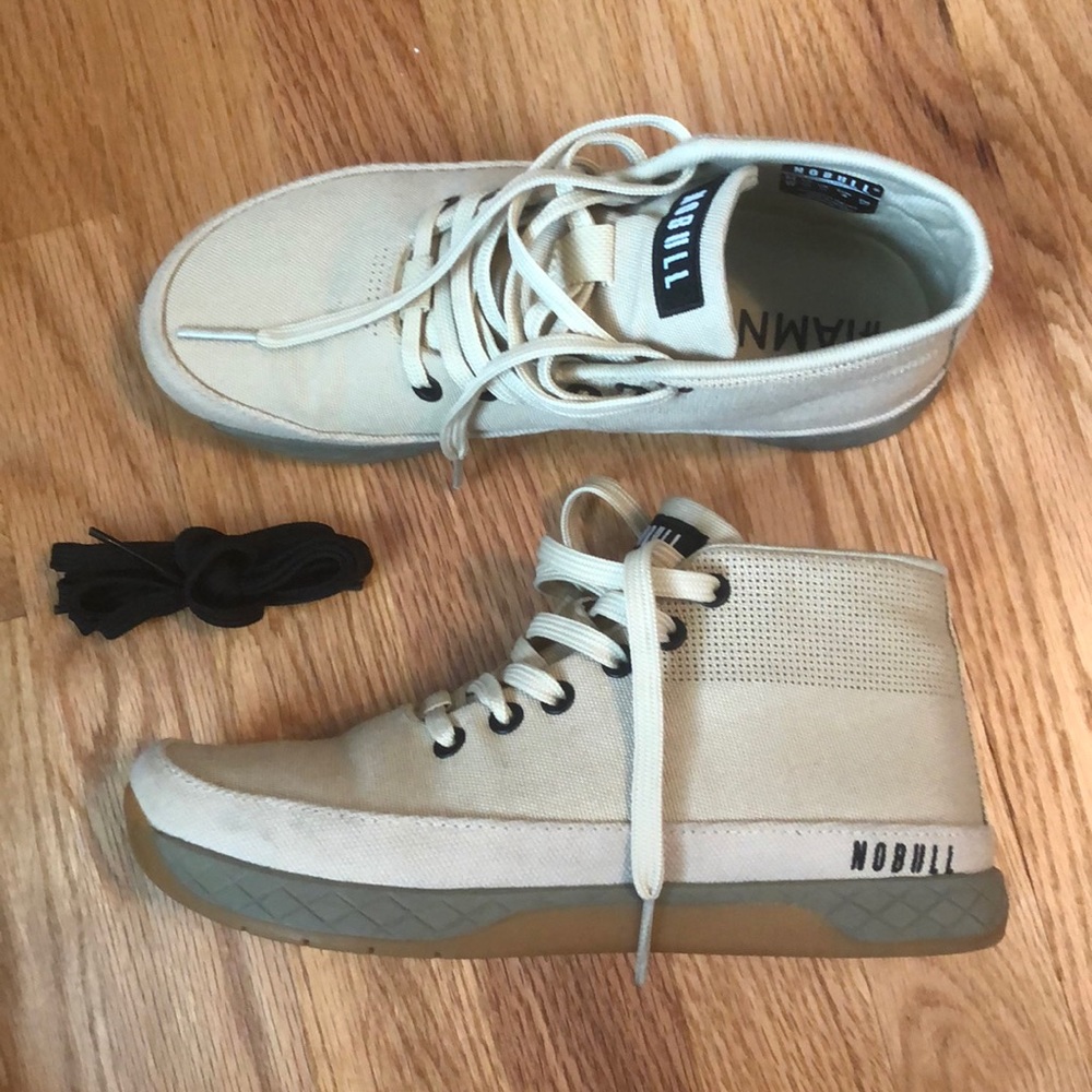 Nobull desert canvas mid trainer